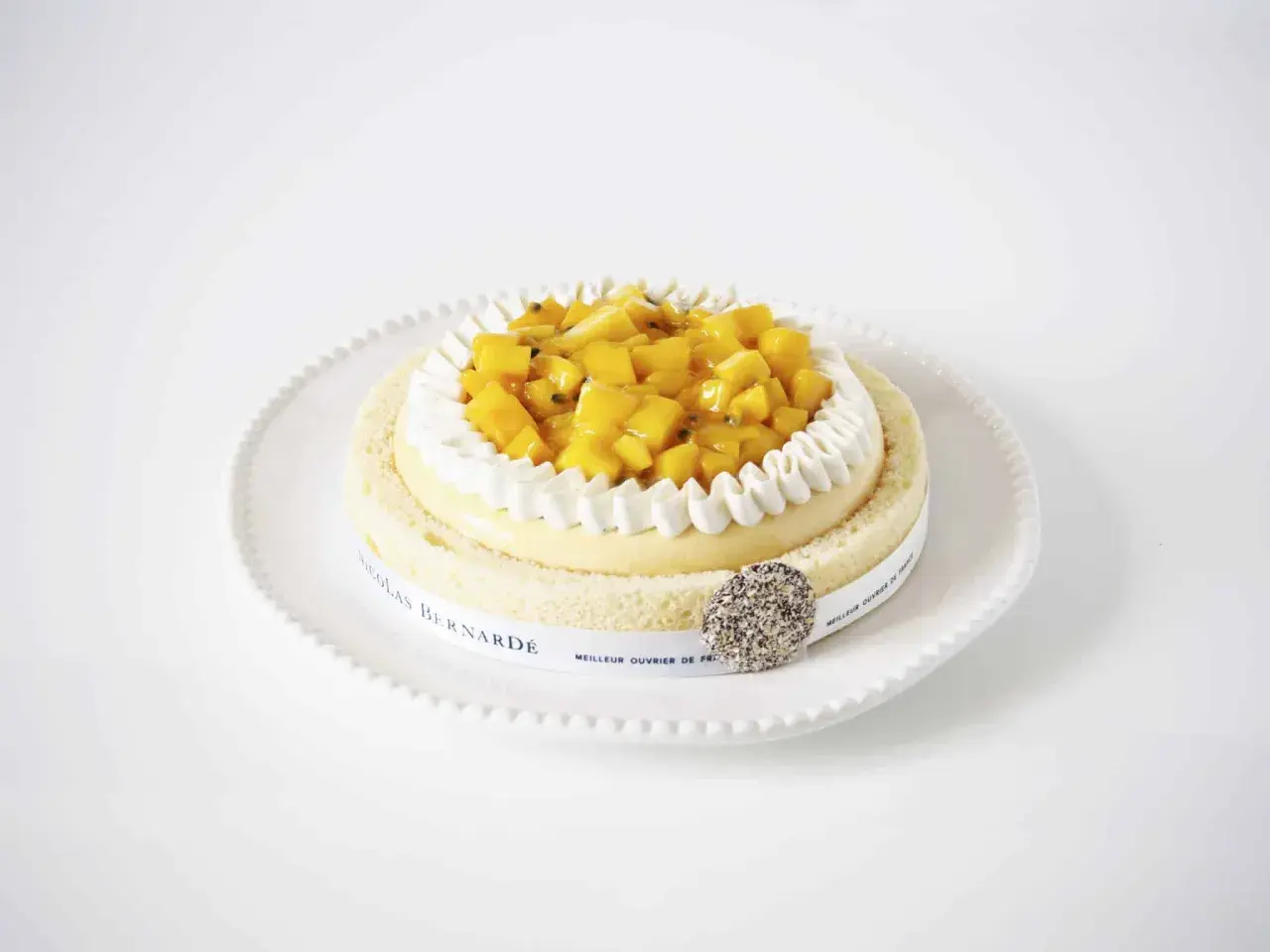 Charlotte aux mangues et fruits de la passion, une recette charlotte originale et rafraîchissante.